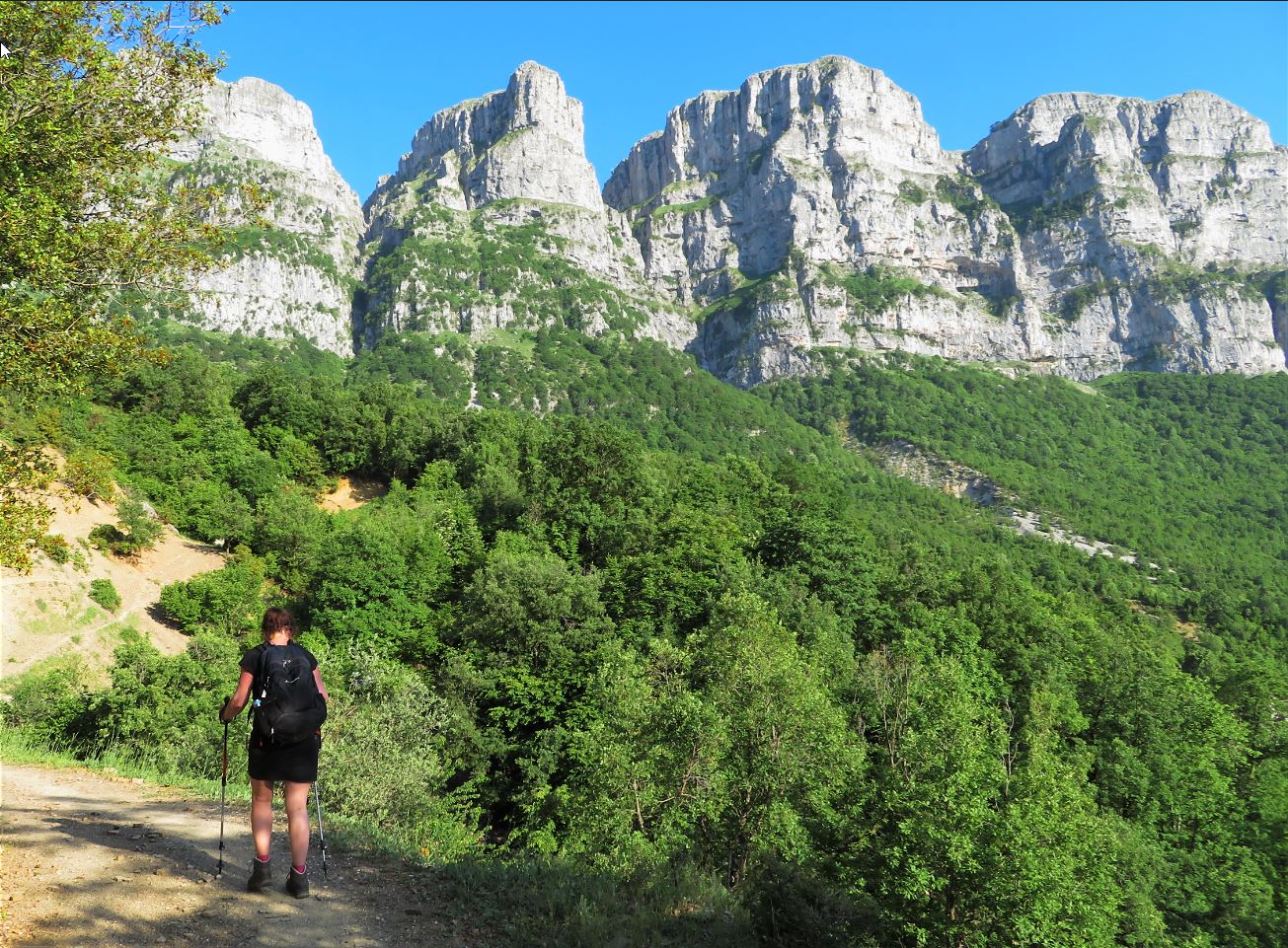 Zagori: the Vikos gorge walking I S-Cape Travel