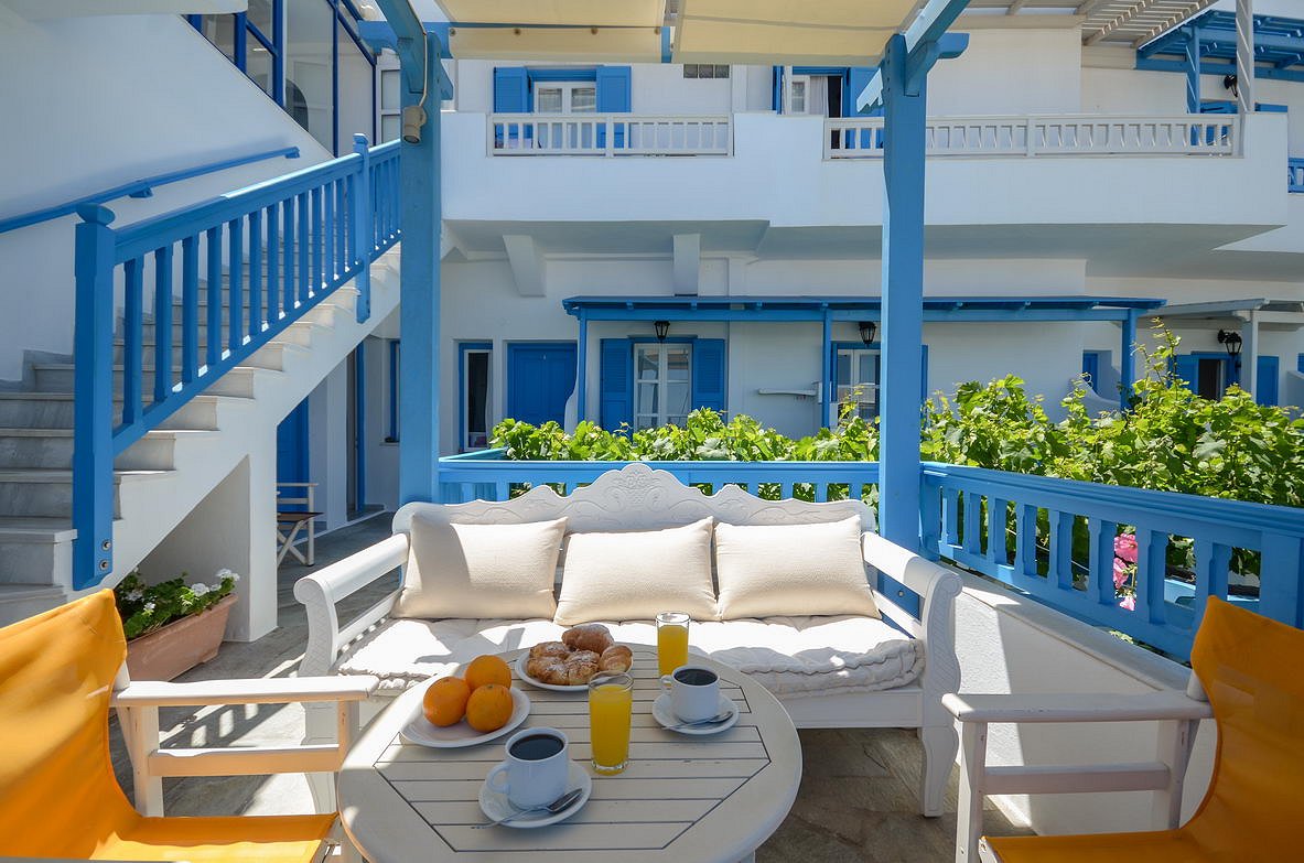 Anixis Hotel (Naxos)